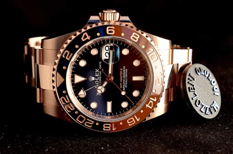 rolex gmt master 2 oro rosa al polso|rolex gmt time zone.